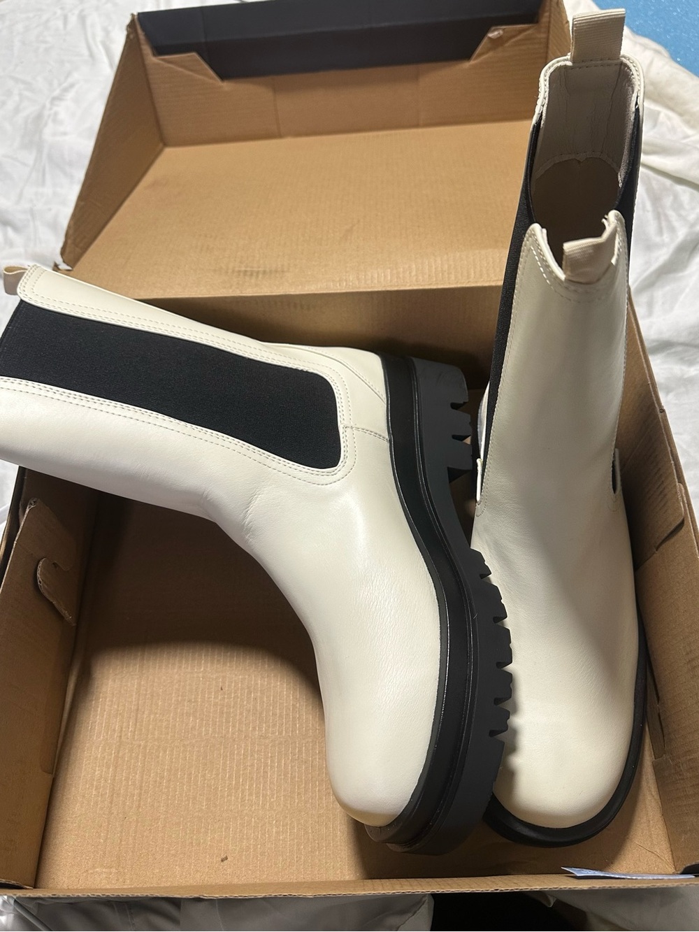 JustFab Cream and Black Lug Chelsea Boots